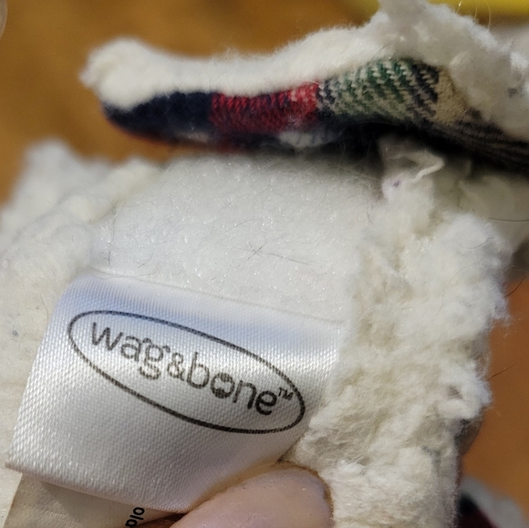 Wag& Bone Winter Sherpa Plaid Dog Coat - Picture 7 of 8